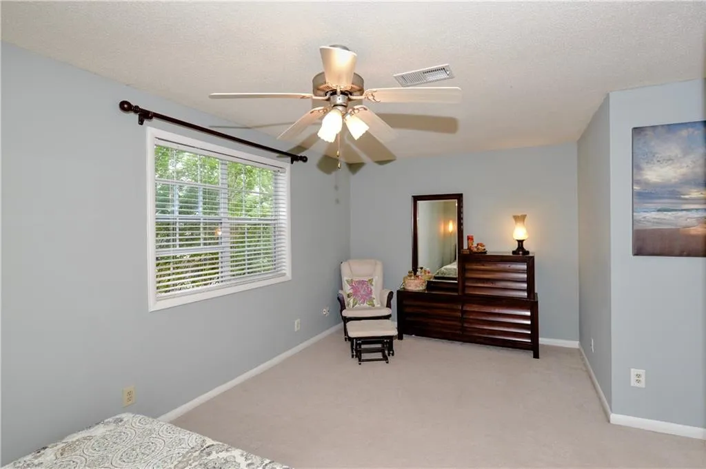 6900 Roswell Road Unit A3, Atlanta, Georgia 30328, 2 Bedrooms Bedrooms, ,2 BathroomsBathrooms,Residential,Sold,6900 Roswell Road Unit A3,6542310