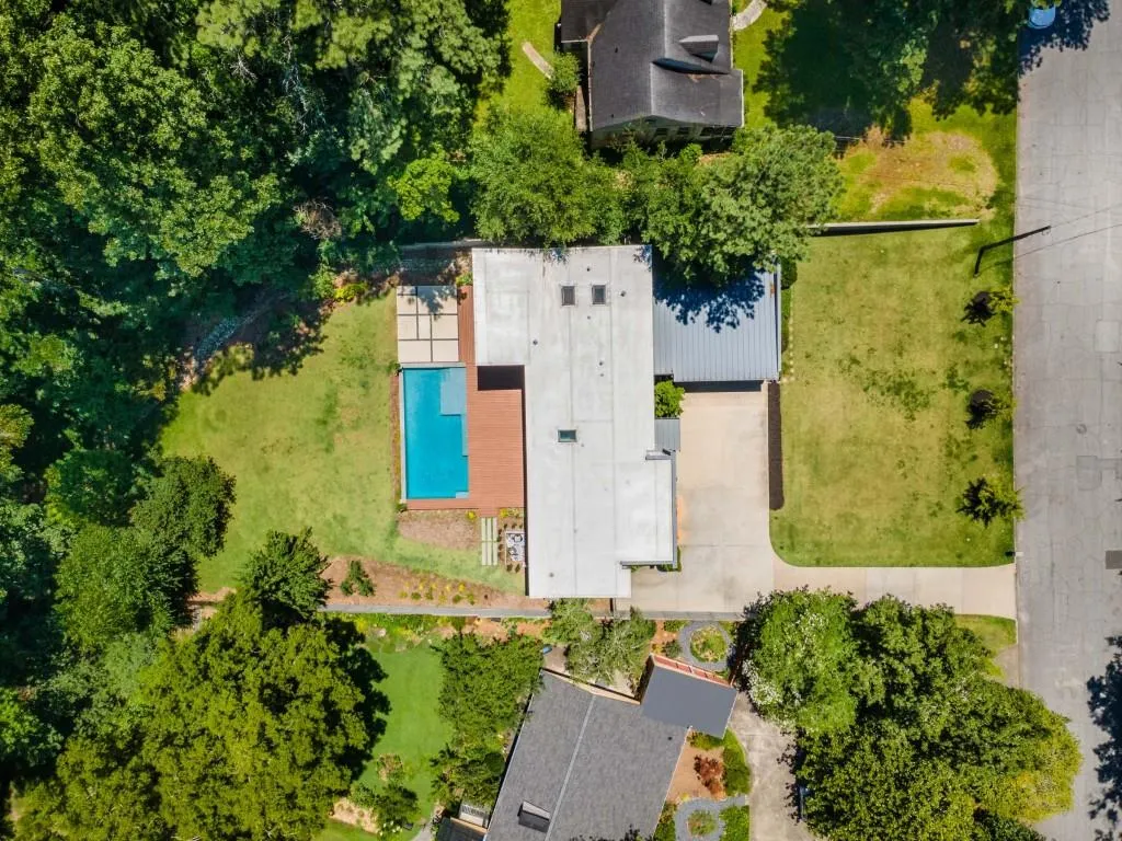 1835 Wellbourne Drive Ne, Atlanta, Georgia 30324, 4 Bedrooms Bedrooms, ,3 BathroomsBathrooms,Residential,For Sale,1835 Wellbourne Drive Ne,7618124