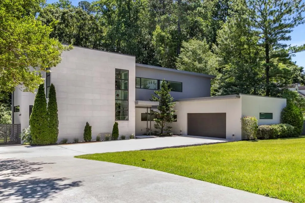 1835 Wellbourne Drive Ne, Atlanta, Georgia 30324, 4 Bedrooms Bedrooms, ,3 BathroomsBathrooms,Residential,For Sale,1835 Wellbourne Drive Ne,7618124