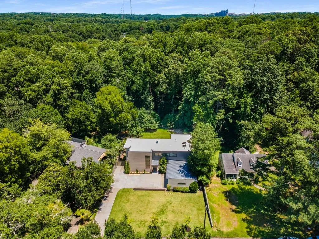 1835 Wellbourne Drive Ne, Atlanta, Georgia 30324, 4 Bedrooms Bedrooms, ,3 BathroomsBathrooms,Residential,For Sale,1835 Wellbourne Drive Ne,7618124