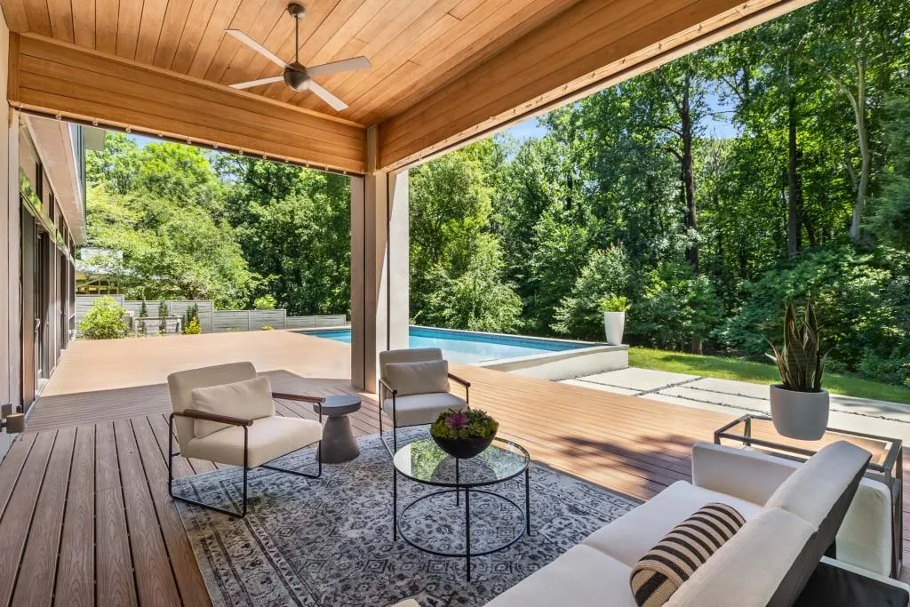 1835 Wellbourne Drive Ne, Atlanta, Georgia 30324, 4 Bedrooms Bedrooms, ,3 BathroomsBathrooms,Residential,For Sale,1835 Wellbourne Drive Ne,7618124