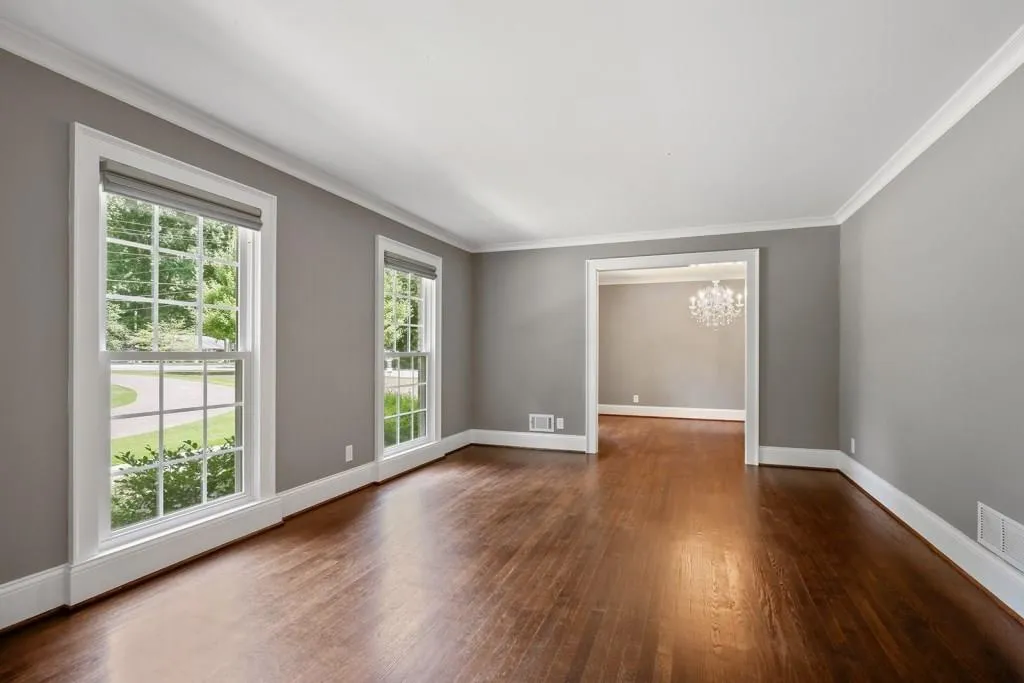 6290 River Shore Parkway, Sandy Springs, Georgia 30328, 4 Bedrooms Bedrooms, ,3 BathroomsBathrooms,Residential,Sold,6290 River Shore Parkway,6035706