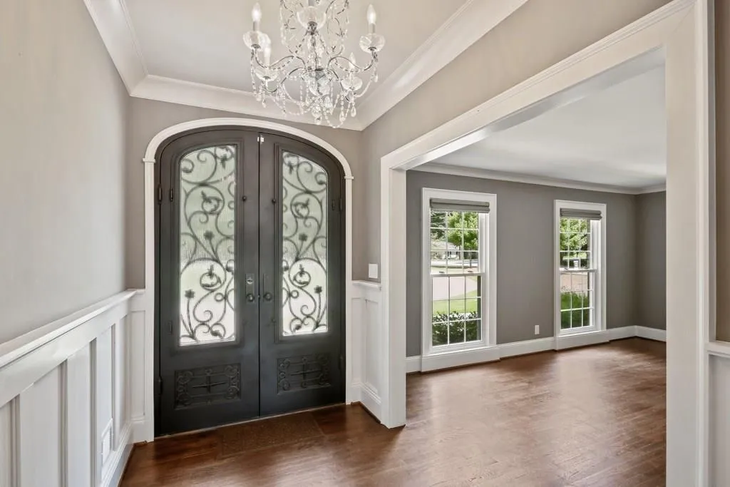 6290 River Shore Parkway, Sandy Springs, Georgia 30328, 4 Bedrooms Bedrooms, ,3 BathroomsBathrooms,Residential,Sold,6290 River Shore Parkway,6035706