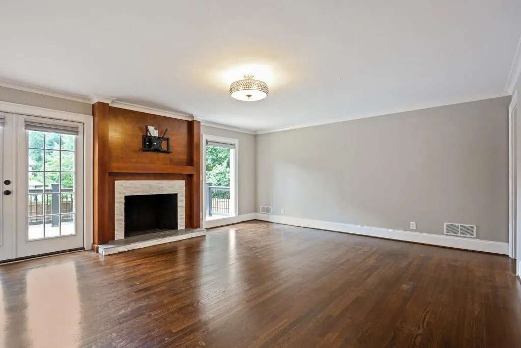 6290 River Shore Parkway, Sandy Springs, Georgia 30328, 4 Bedrooms Bedrooms, ,3 BathroomsBathrooms,Residential,Sold,6290 River Shore Parkway,6035706