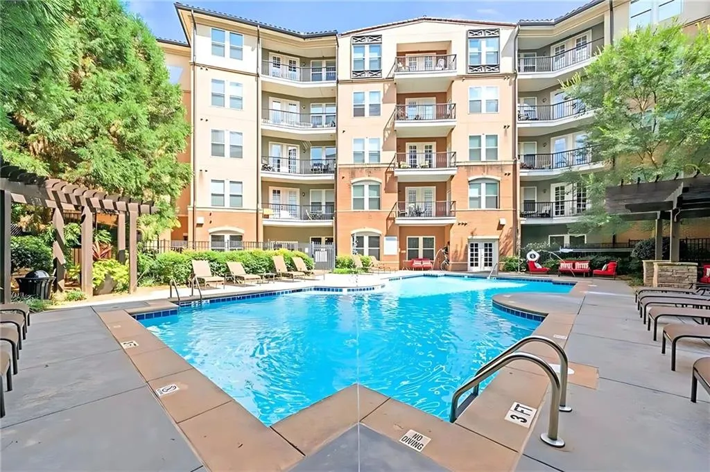901 Abernathy Road Ne Unit 2050, Sandy Springs, Georgia 30328, 3 Bedrooms Bedrooms, ,2 BathroomsBathrooms,Residential,For Sale,901 Abernathy Road Ne Unit 2050,7630441
