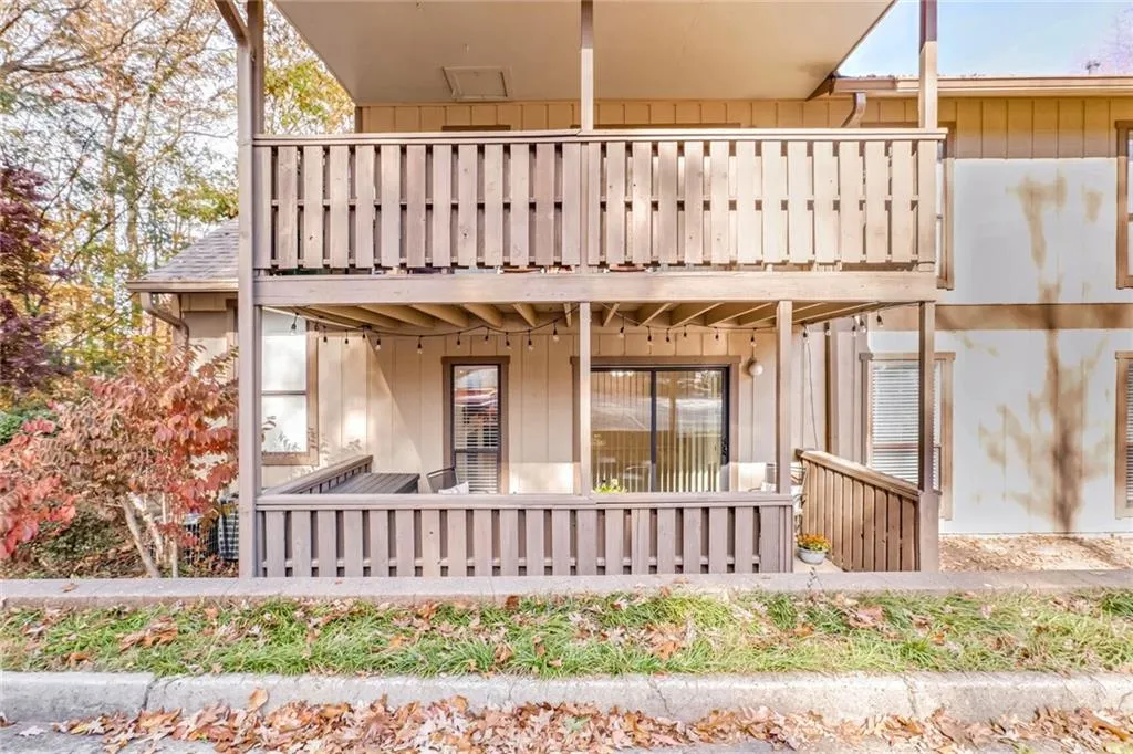 1302 Woodcliff Drive, Atlanta, Georgia 30350, 1 Bedroom Bedrooms, ,1 BathroomBathrooms,Residential,Sold,1302 Woodcliff Drive,7490568