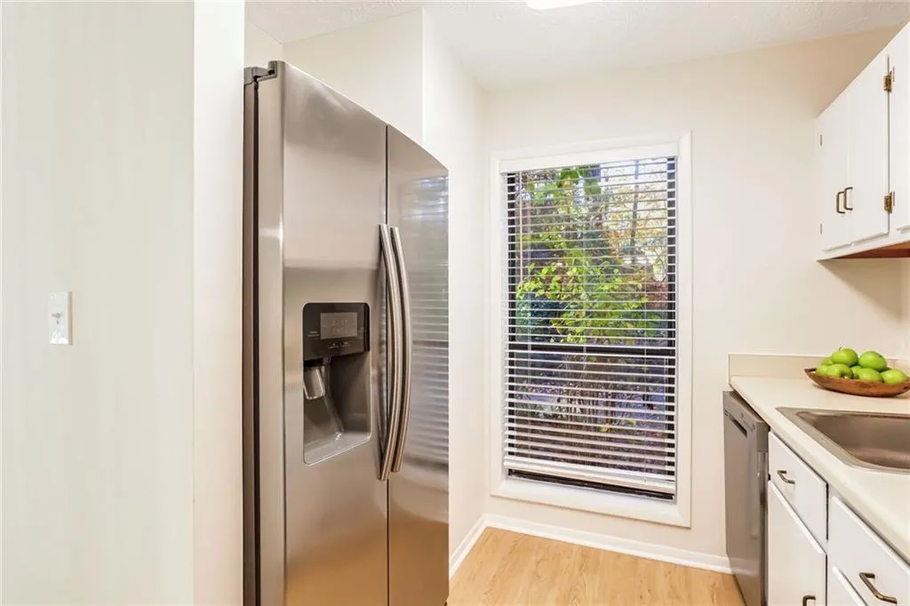1302 Woodcliff Drive, Atlanta, Georgia 30350, 1 Bedroom Bedrooms, ,1 BathroomBathrooms,Residential,Sold,1302 Woodcliff Drive,7490568