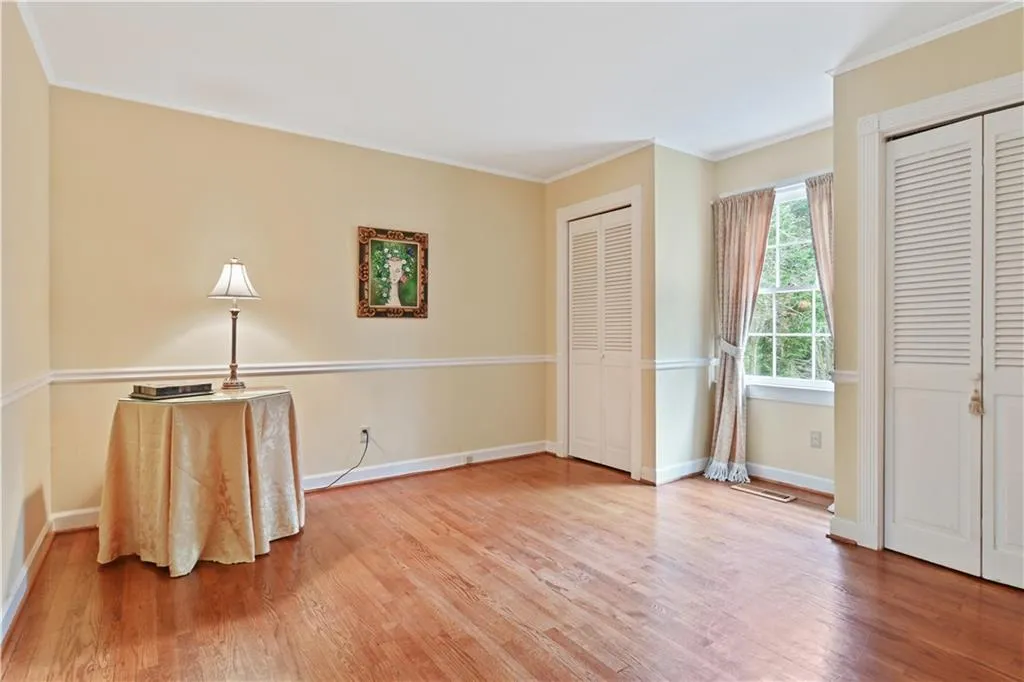 2909 Spalding Drive, Sandy Springs, Georgia 30350, 5 Bedrooms Bedrooms, ,3 BathroomsBathrooms,Residential,Sold,2909 Spalding Drive,6831582