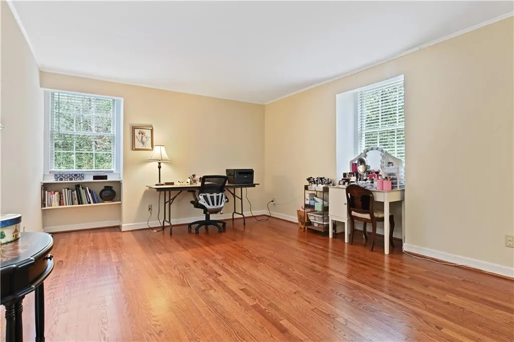 2909 Spalding Drive, Sandy Springs, Georgia 30350, 5 Bedrooms Bedrooms, ,3 BathroomsBathrooms,Residential,Sold,2909 Spalding Drive,6831582