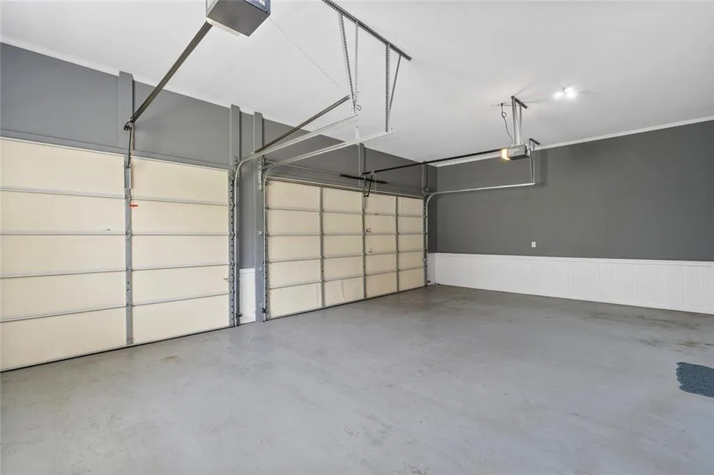 235 Lake Summit View, Atlanta, Georgia 30342, 5 Bedrooms Bedrooms, ,5 BathroomsBathrooms,Residential,Sold,235 Lake Summit View,7252500