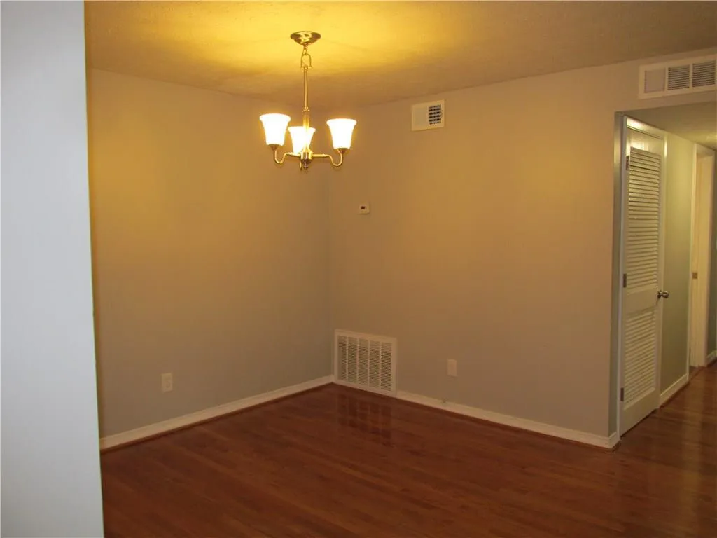 508 Woodcliff Drive Unit 508, Atlanta, Georgia 30350, 2 Bedrooms Bedrooms, ,1 BathroomBathrooms,Residential,Sold,508 Woodcliff Drive Unit 508,5926161