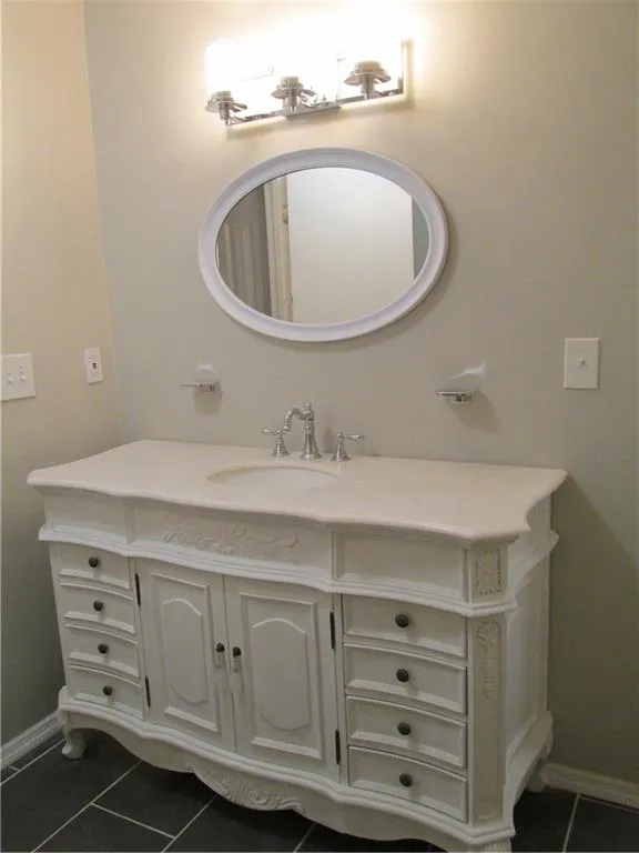 508 Woodcliff Drive Unit 508, Atlanta, Georgia 30350, 2 Bedrooms Bedrooms, ,1 BathroomBathrooms,Residential,Sold,508 Woodcliff Drive Unit 508,5926161