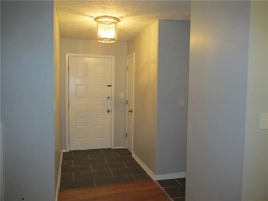 508 Woodcliff Drive Unit 508, Atlanta, Georgia 30350, 2 Bedrooms Bedrooms, ,1 BathroomBathrooms,Residential,Sold,508 Woodcliff Drive Unit 508,5926161