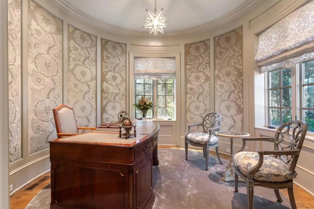 6 Powers Chase Circle, Sandy Springs, Georgia 30327, 4 Bedrooms Bedrooms, ,4 BathroomsBathrooms,Residential,Sold,6 Powers Chase Circle,6894293