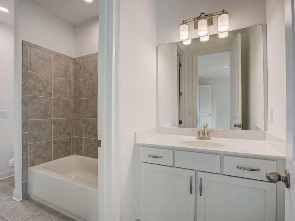 Upstairs jack and jill bath in between 2 of the 3 secondary bedrooms!