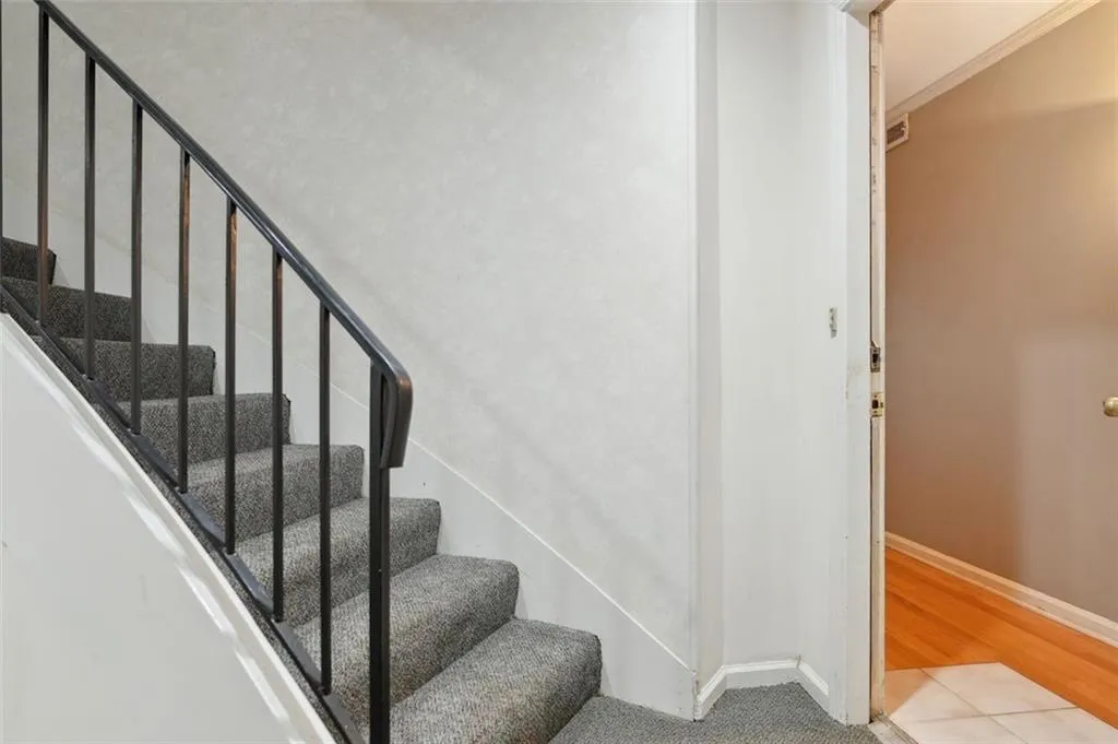 5400 Roswell Road Unit N6, Sandy Springs, Georgia 30342, 2 Bedrooms Bedrooms, ,2 BathroomsBathrooms,Residential,Sold,5400 Roswell Road Unit N6,7083919 5400 Roswell Road Unit N6, Sandy Springs, Georgia 30342, 2 Bedrooms Bedrooms, ,2 BathroomsBathrooms,Residential,Sold,5400 Roswell Road Unit N6,7083919