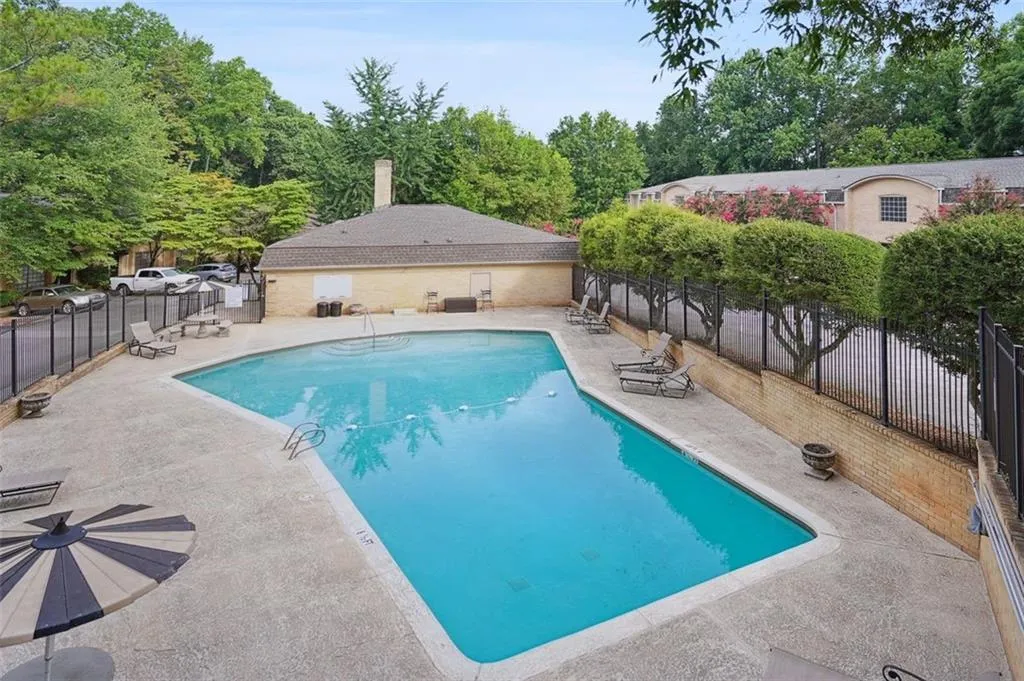 5400 Roswell Road Unit N6, Sandy Springs, Georgia 30342, 2 Bedrooms Bedrooms, ,2 BathroomsBathrooms,Residential,Sold,5400 Roswell Road Unit N6,7083919 5400 Roswell Road Unit N6, Sandy Springs, Georgia 30342, 2 Bedrooms Bedrooms, ,2 BathroomsBathrooms,Residential,Sold,5400 Roswell Road Unit N6,7083919