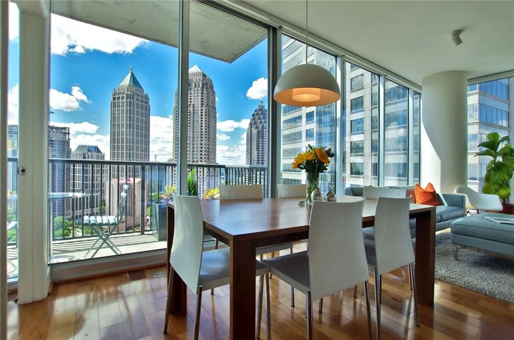 1080 Peachtree Street Ne Unit 2002, Atlanta, Georgia 30309, 2 Bedrooms Bedrooms, ,2 BathroomsBathrooms,Residential,Sold,1080 Peachtree Street Ne Unit 2002,5854983