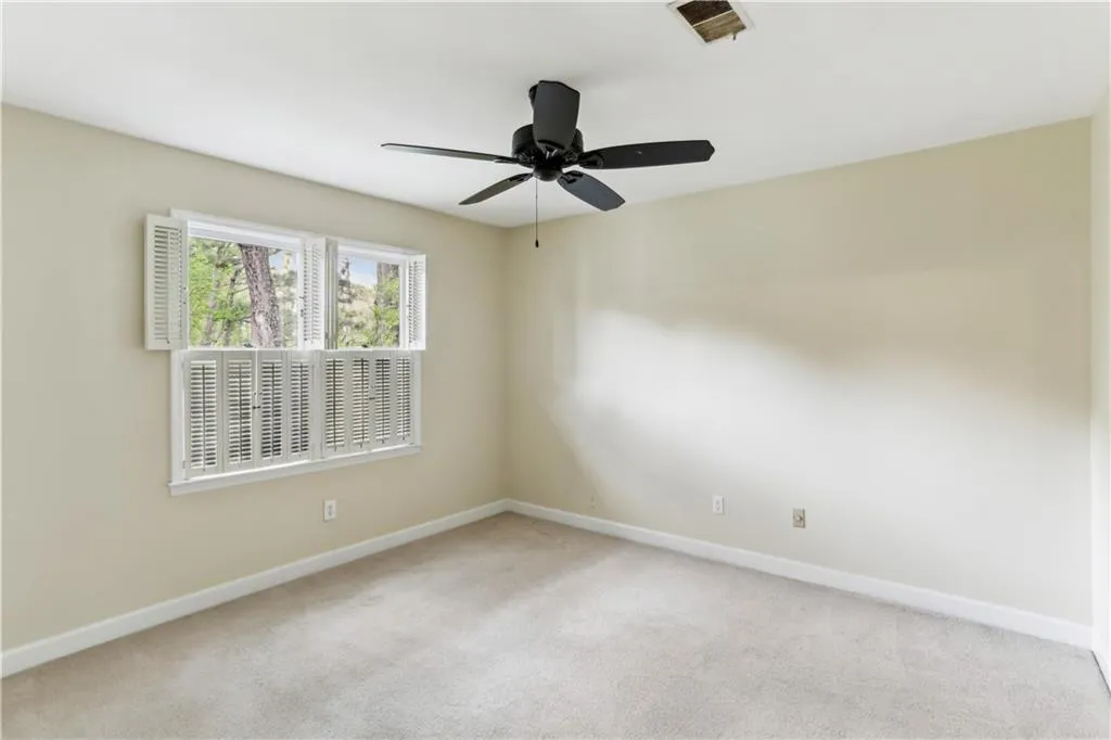 44 Pointe Terrace Se, Atlanta, Georgia 30339, 4 Bedrooms Bedrooms, ,2 BathroomsBathrooms,Residential,For Sale,44 Pointe Terrace Se,7549266
