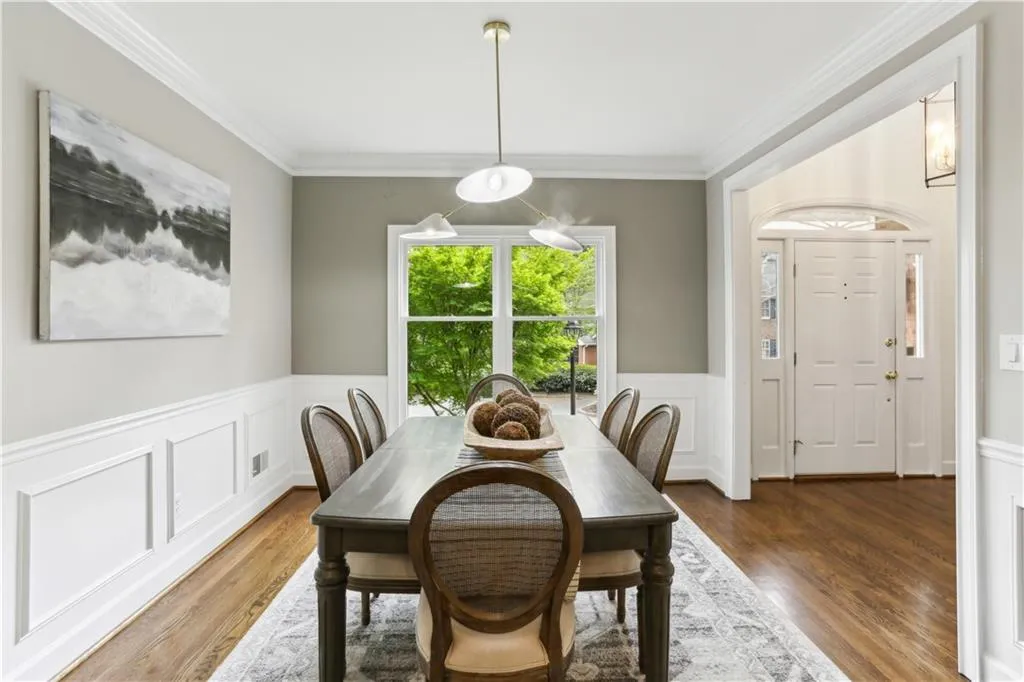 44 Pointe Terrace Se, Atlanta, Georgia 30339, 4 Bedrooms Bedrooms, ,2 BathroomsBathrooms,Residential,For Sale,44 Pointe Terrace Se,7549266