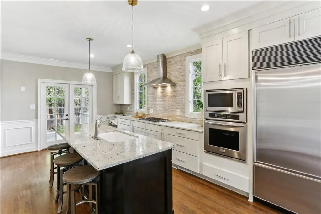 44 Pointe Terrace Se, Atlanta, Georgia 30339, 4 Bedrooms Bedrooms, ,2 BathroomsBathrooms,Residential,For Sale,44 Pointe Terrace Se,7549266