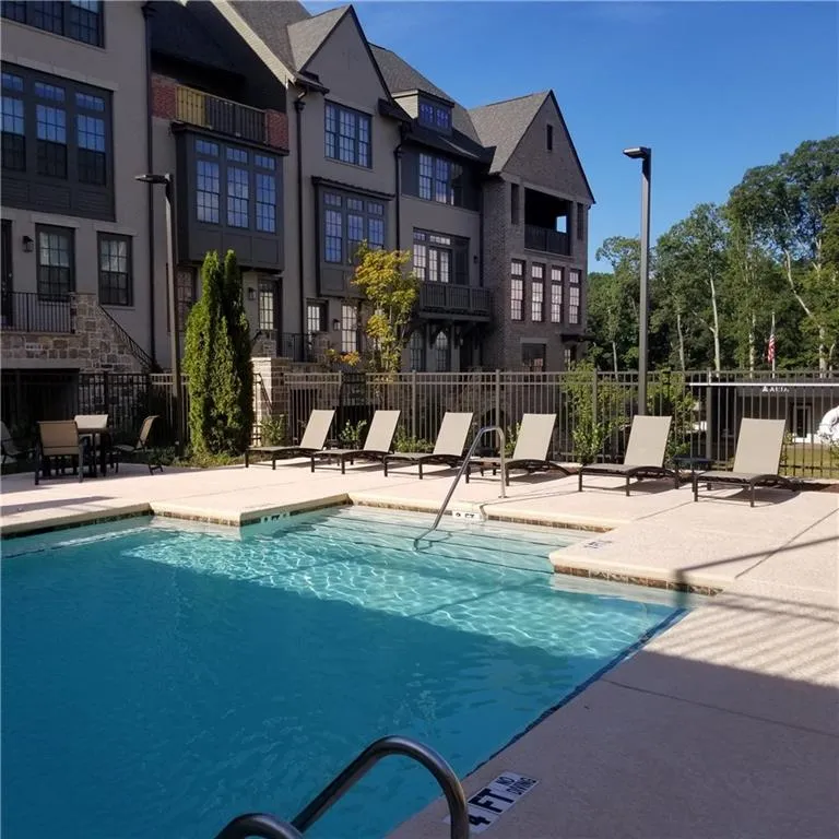 6649 Encore Boulevard Unit 86, Sandy Springs, Georgia 30328, 2 Bedrooms Bedrooms, ,3 BathroomsBathrooms,Residential,Sold,6649 Encore Boulevard Unit 86,6517495