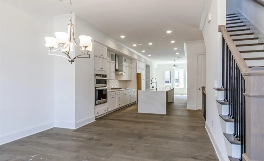 6649 Encore Boulevard Unit 86, Sandy Springs, Georgia 30328, 2 Bedrooms Bedrooms, ,3 BathroomsBathrooms,Residential,Sold,6649 Encore Boulevard Unit 86,6517495