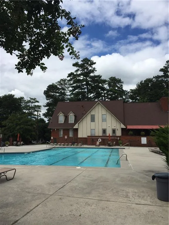 6851 Roswell Road Unit K18, Atlanta, Georgia 30328, 3 Bedrooms Bedrooms, ,2 BathroomsBathrooms,Residential,Sold,6851 Roswell Road Unit K18,5732435