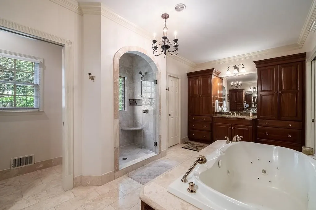 7150 Cherry Bluff Drive, Sandy Springs, Georgia 30350, 3 Bedrooms Bedrooms, ,3 BathroomsBathrooms,Residential,Sold,7150 Cherry Bluff Drive,6793789