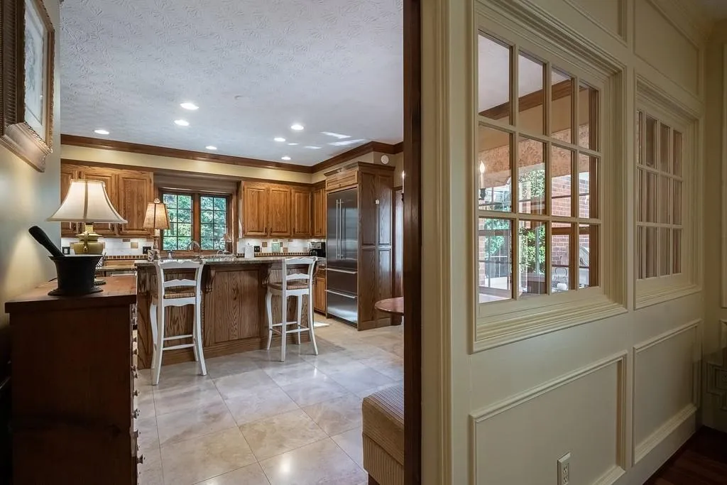 7150 Cherry Bluff Drive, Sandy Springs, Georgia 30350, 3 Bedrooms Bedrooms, ,3 BathroomsBathrooms,Residential,Sold,7150 Cherry Bluff Drive,6793789