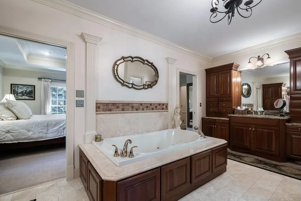 7150 Cherry Bluff Drive, Sandy Springs, Georgia 30350, 3 Bedrooms Bedrooms, ,3 BathroomsBathrooms,Residential,Sold,7150 Cherry Bluff Drive,6793789