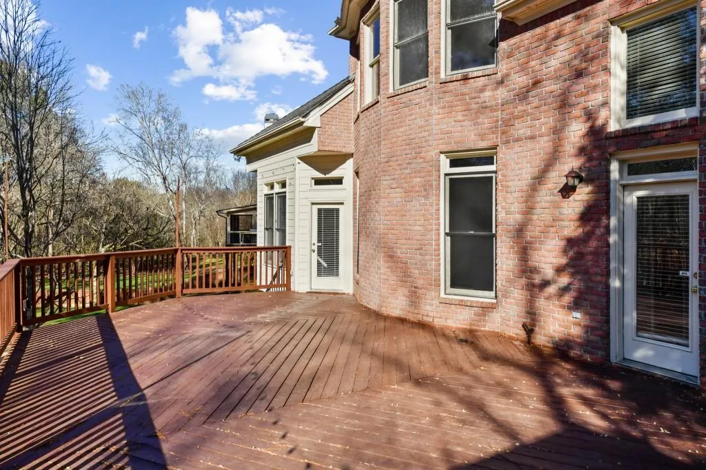 4580 Windsor Gate Court Ne, Sandy Springs, Georgia 30342, 5 Bedrooms Bedrooms, ,3 BathroomsBathrooms,Residential,Sold,4580 Windsor Gate Court Ne,6991265