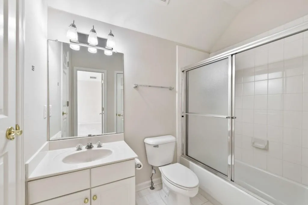 4580 Windsor Gate Court Ne, Sandy Springs, Georgia 30342, 5 Bedrooms Bedrooms, ,3 BathroomsBathrooms,Residential,Sold,4580 Windsor Gate Court Ne,6991265