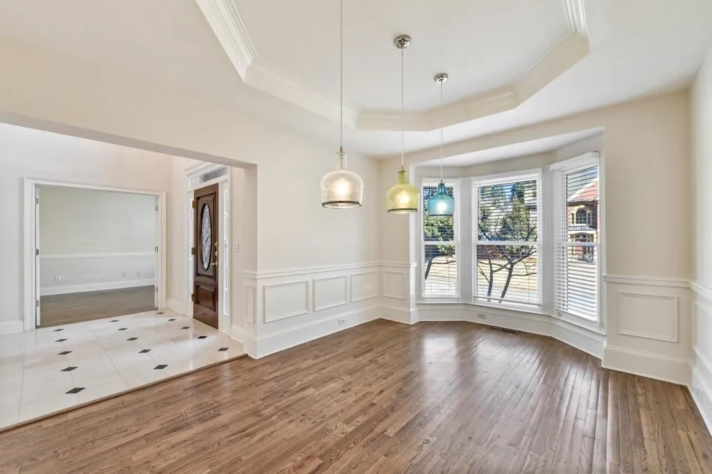 4580 Windsor Gate Court Ne, Sandy Springs, Georgia 30342, 5 Bedrooms Bedrooms, ,3 BathroomsBathrooms,Residential,Sold,4580 Windsor Gate Court Ne,6991265