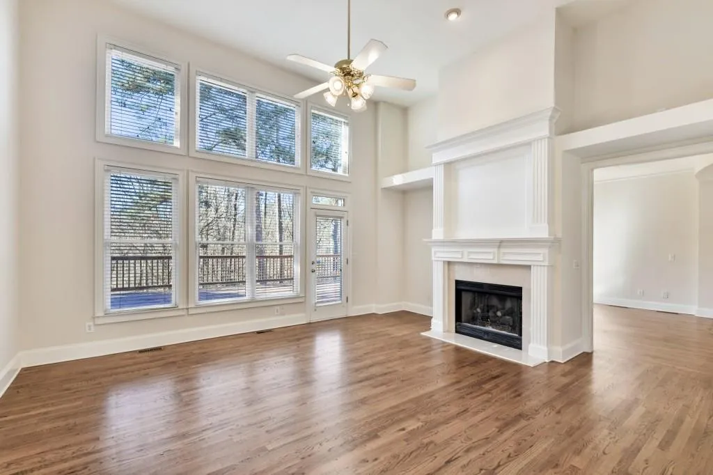 4580 Windsor Gate Court Ne, Sandy Springs, Georgia 30342, 5 Bedrooms Bedrooms, ,3 BathroomsBathrooms,Residential,Sold,4580 Windsor Gate Court Ne,6991265