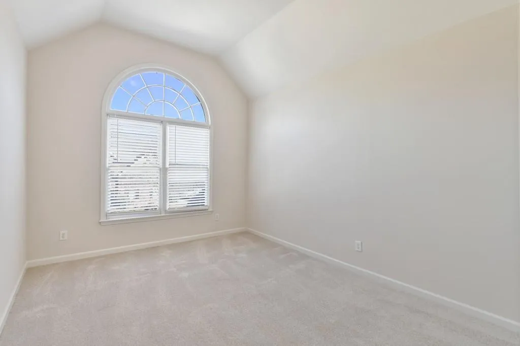 4580 Windsor Gate Court Ne, Sandy Springs, Georgia 30342, 5 Bedrooms Bedrooms, ,3 BathroomsBathrooms,Residential,Sold,4580 Windsor Gate Court Ne,6991265