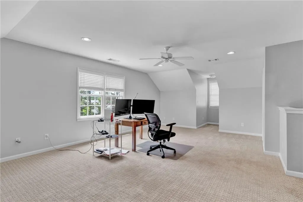 4676 Ivygate Circle Se, Atlanta, Georgia 30339, 4 Bedrooms Bedrooms, ,3 BathroomsBathrooms,Residential,For Sale,4676 Ivygate Circle Se,7579509