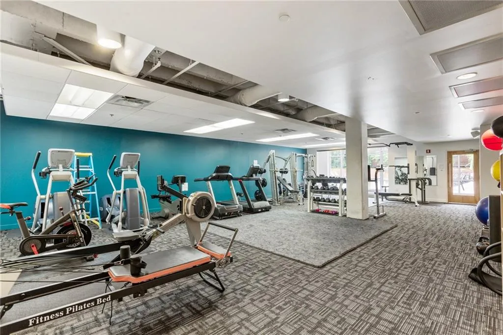 878 Peachtree Street Ne Unit 704, Atlanta, Georgia 30309, 2 Bedrooms Bedrooms, ,1 BathroomBathrooms,Residential,For Sale,878 Peachtree Street Ne Unit 704,7590209