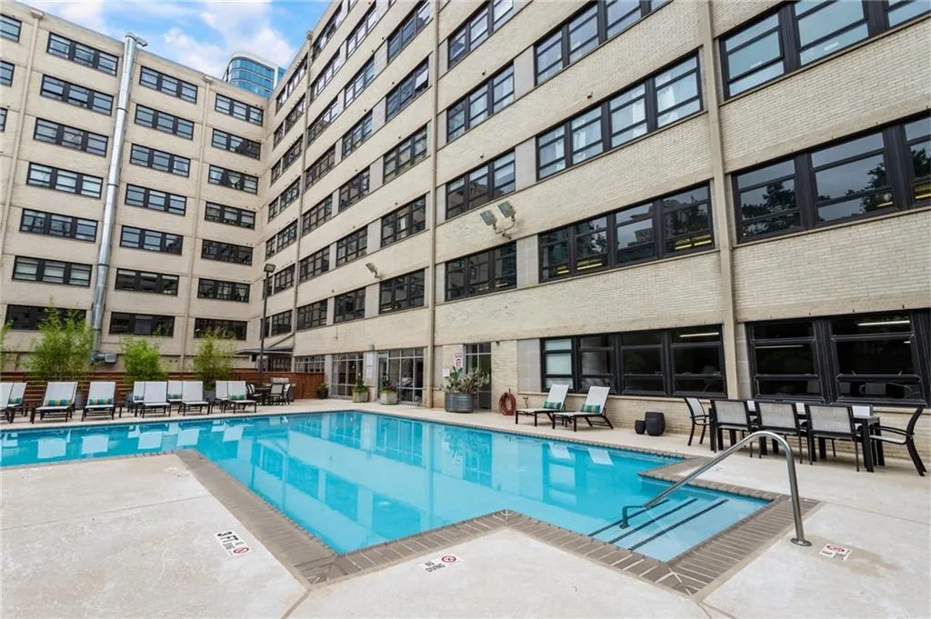 878 Peachtree Street Ne Unit 704, Atlanta, Georgia 30309, 2 Bedrooms Bedrooms, ,1 BathroomBathrooms,Residential,For Sale,878 Peachtree Street Ne Unit 704,7590209
