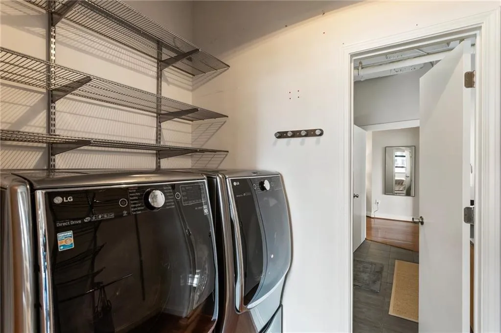 878 Peachtree Street Ne Unit 704, Atlanta, Georgia 30309, 2 Bedrooms Bedrooms, ,1 BathroomBathrooms,Residential,For Sale,878 Peachtree Street Ne Unit 704,7590209