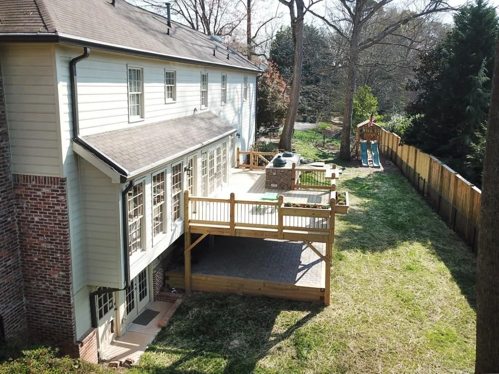 5105 Baroque Circle, Atlanta, Georgia 30342, 5 Bedrooms Bedrooms, ,3 BathroomsBathrooms,Residential,Sold,5105 Baroque Circle,6680274