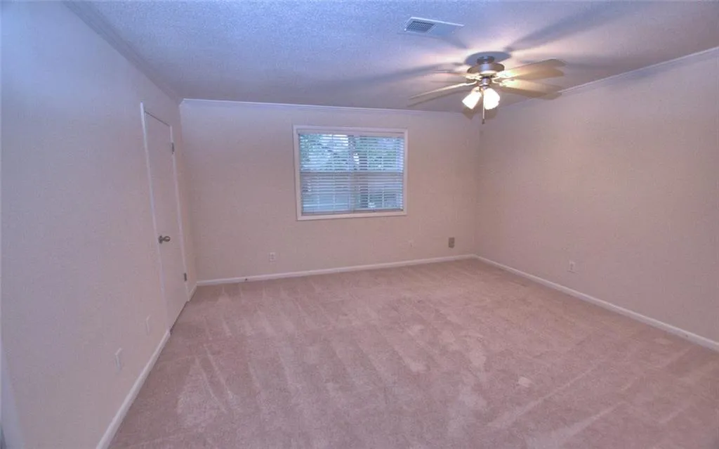 6900 Roswell Road Unit J1, Atlanta, Georgia 30328, 2 Bedrooms Bedrooms, ,2 BathroomsBathrooms,Residential,Sold,6900 Roswell Road Unit J1,5923296