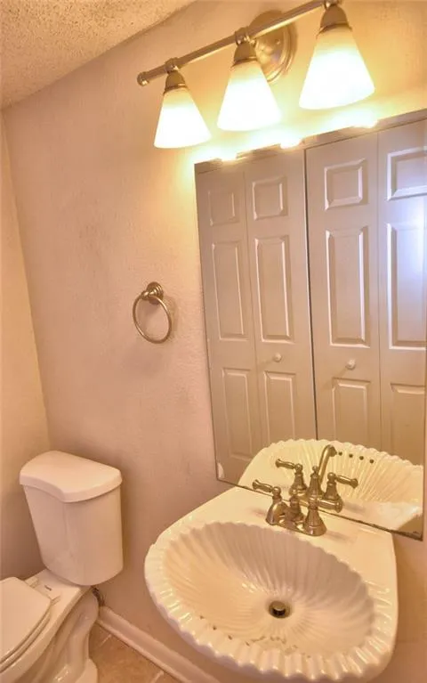 6900 Roswell Road Unit J1, Atlanta, Georgia 30328, 2 Bedrooms Bedrooms, ,2 BathroomsBathrooms,Residential,Sold,6900 Roswell Road Unit J1,5923296