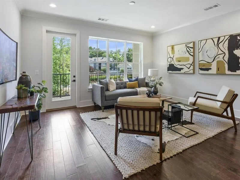 6890 Peachtree Dunwoody Road Unit 303, Sandy Springs, Georgia 30328, 2 Bedrooms Bedrooms, ,2 BathroomsBathrooms,Residential,Sold,6890 Peachtree Dunwoody Road Unit 303,7030290