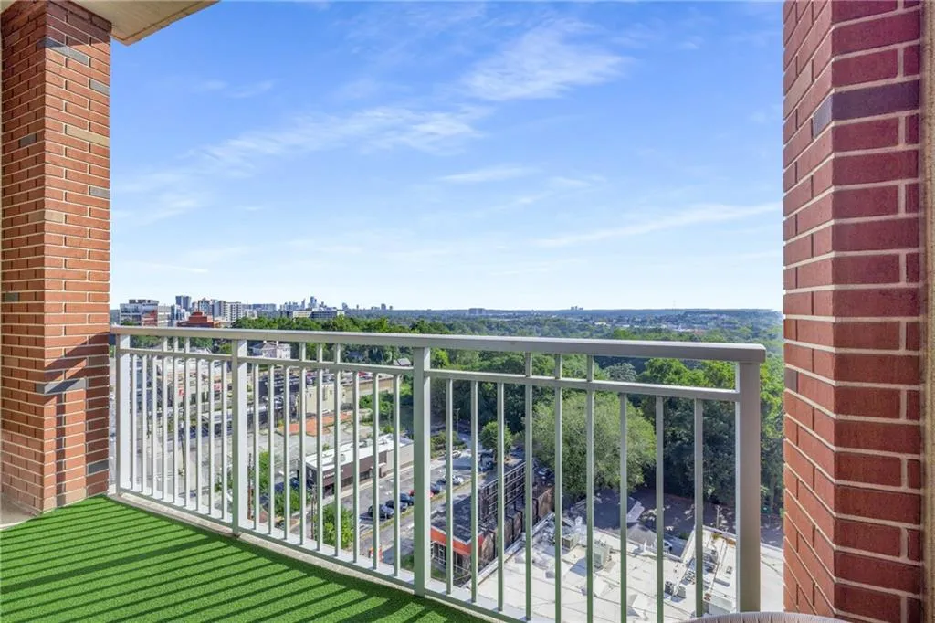 1820 Peachtree Street Nw Unit 1205, Atlanta, Georgia 30309, 2 Bedrooms Bedrooms, ,2 BathroomsBathrooms,Residential,For Sale,1820 Peachtree Street Nw Unit 1205,7649997