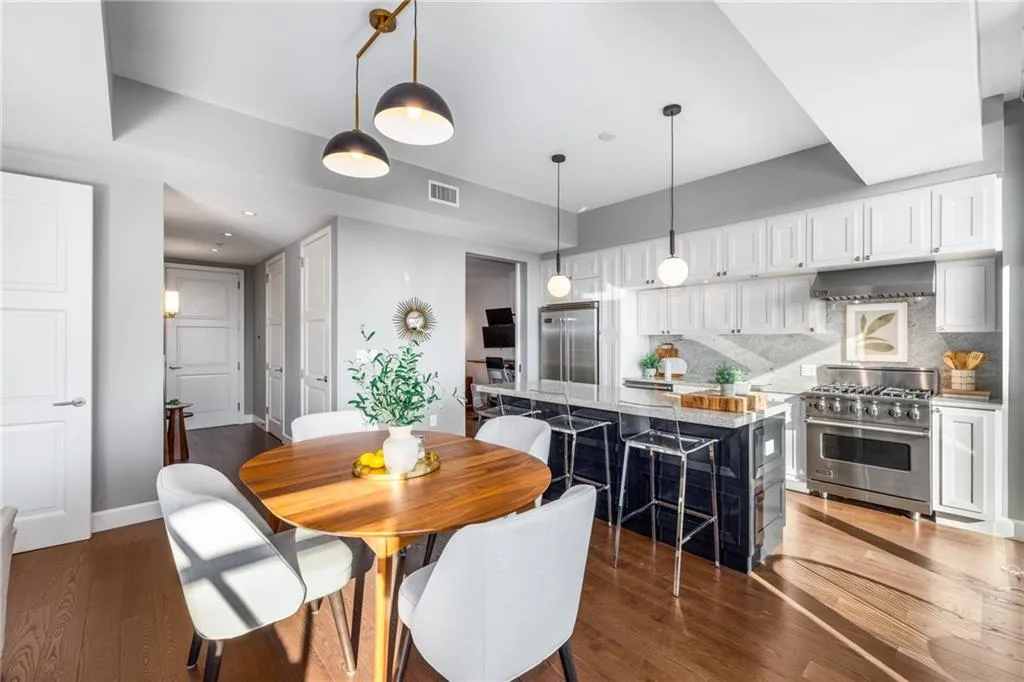 1820 Peachtree Street Nw Unit 1205, Atlanta, Georgia 30309, 2 Bedrooms Bedrooms, ,2 BathroomsBathrooms,Residential,For Sale,1820 Peachtree Street Nw Unit 1205,7649997