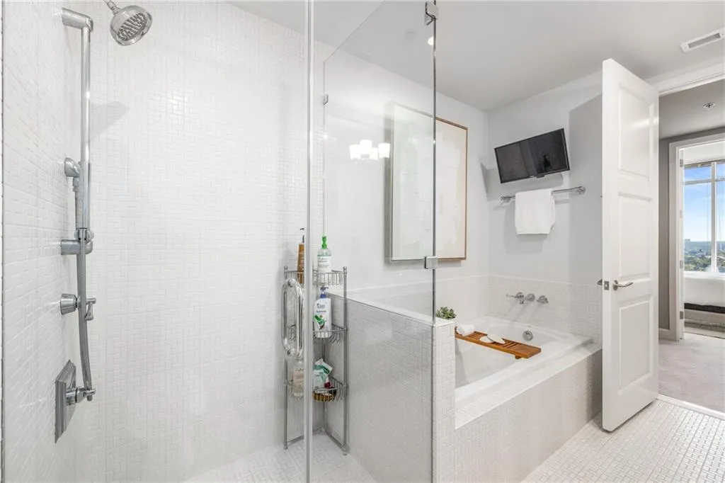 1820 Peachtree Street Nw Unit 1205, Atlanta, Georgia 30309, 2 Bedrooms Bedrooms, ,2 BathroomsBathrooms,Residential,For Sale,1820 Peachtree Street Nw Unit 1205,7649997