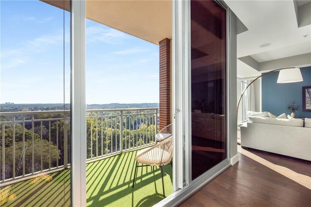 1820 Peachtree Street Nw Unit 1205, Atlanta, Georgia 30309, 2 Bedrooms Bedrooms, ,2 BathroomsBathrooms,Residential,For Sale,1820 Peachtree Street Nw Unit 1205,7649997
