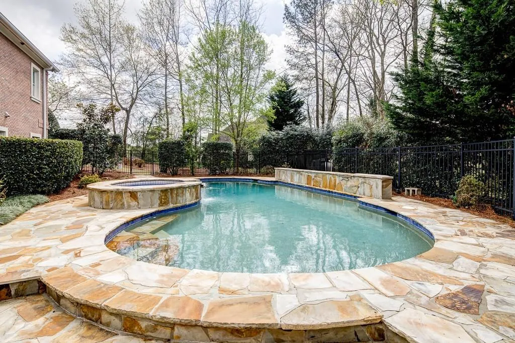 120 Dunwoody Creek Court, Sandy Springs, Georgia 30350, 4 Bedrooms Bedrooms, ,4 BathroomsBathrooms,Residential,Sold,120 Dunwoody Creek Court,5826553