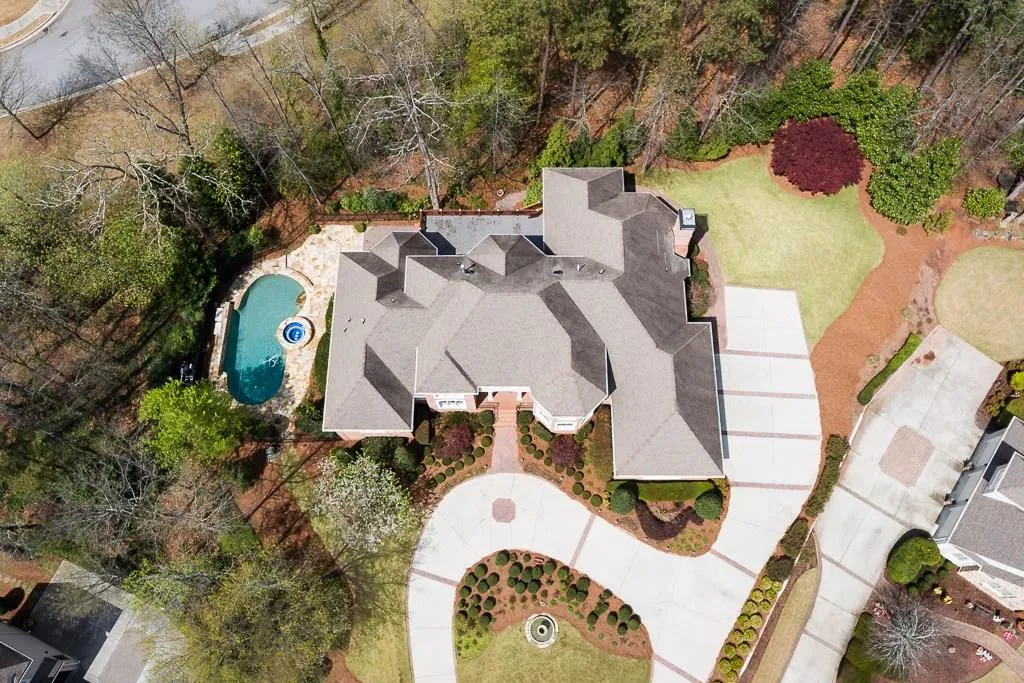 120 Dunwoody Creek Court, Sandy Springs, Georgia 30350, 4 Bedrooms Bedrooms, ,4 BathroomsBathrooms,Residential,Sold,120 Dunwoody Creek Court,5826553